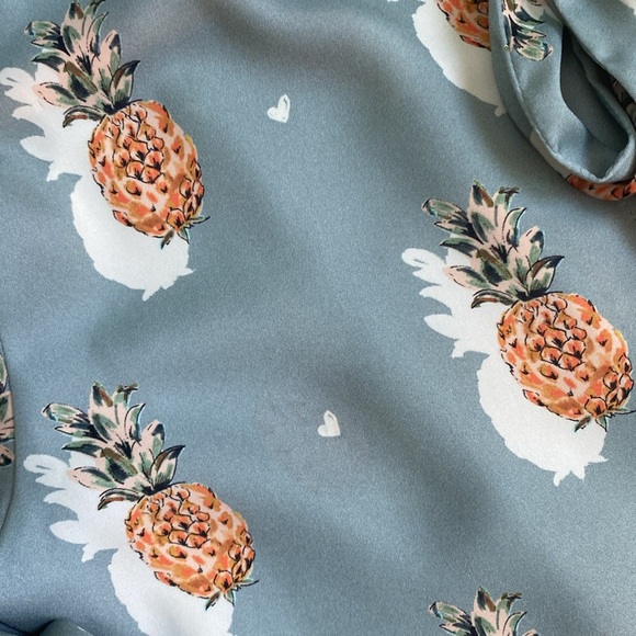 Green Blouse with Pineapple Print Made in Italy - Picture 2 of 5